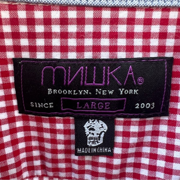 Mnwka New York Brooklyn Classic Plaid Button Down. - Picture 6 of 6